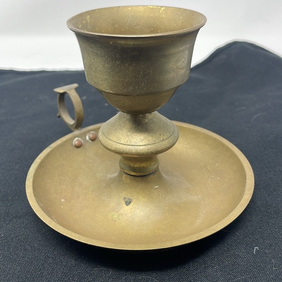 VINTAGE BRASS METAL Candlestick Holder Finger Handle Drip Catcher - Picture 2 of 6
